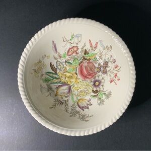 Antique Garden Bouquet Johnson Bros. set of 9in round vegetable bowl